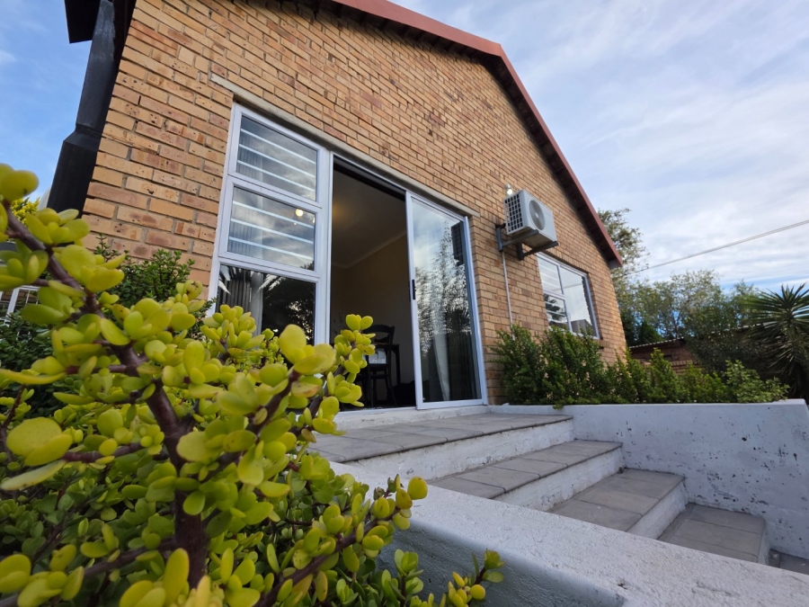 4 Bedroom Property for Sale in Pentagon Park Free State